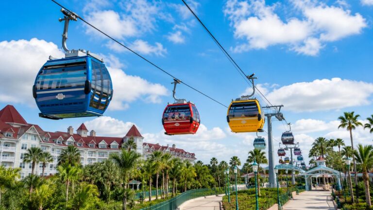 Disney Skyliner ficará fechado por 10 dias em 2028; veja datas e como isso afeta a viagem para Disney