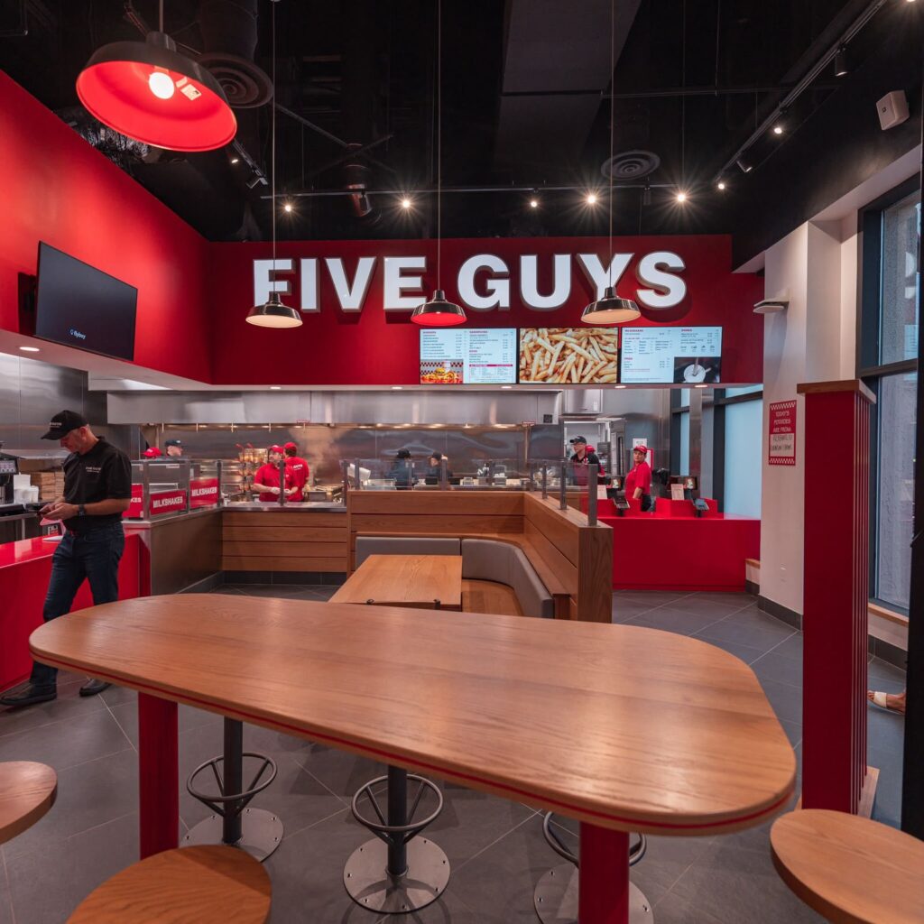 Five Guys abre no Universal CityWalk