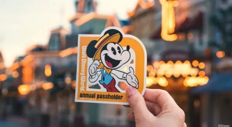 Disney cria novo ímã do Mickey para quem renovar o Annual Pass em Walt Disney World